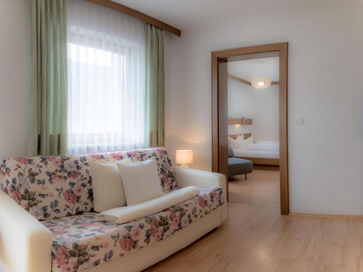 Alpenblick Appartements Nauders Eksteriør billede